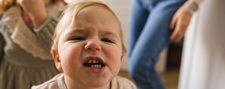 9 dziwnych zachowań małych dzieci, które są całkowicie normalne