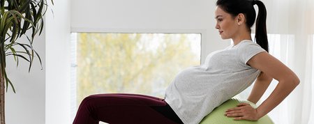 Bolest zad v těhotenství: Všechno, co byste o ní měli vědět